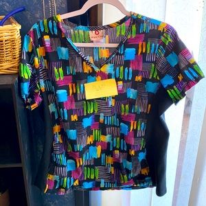 Scrub top-White Cross